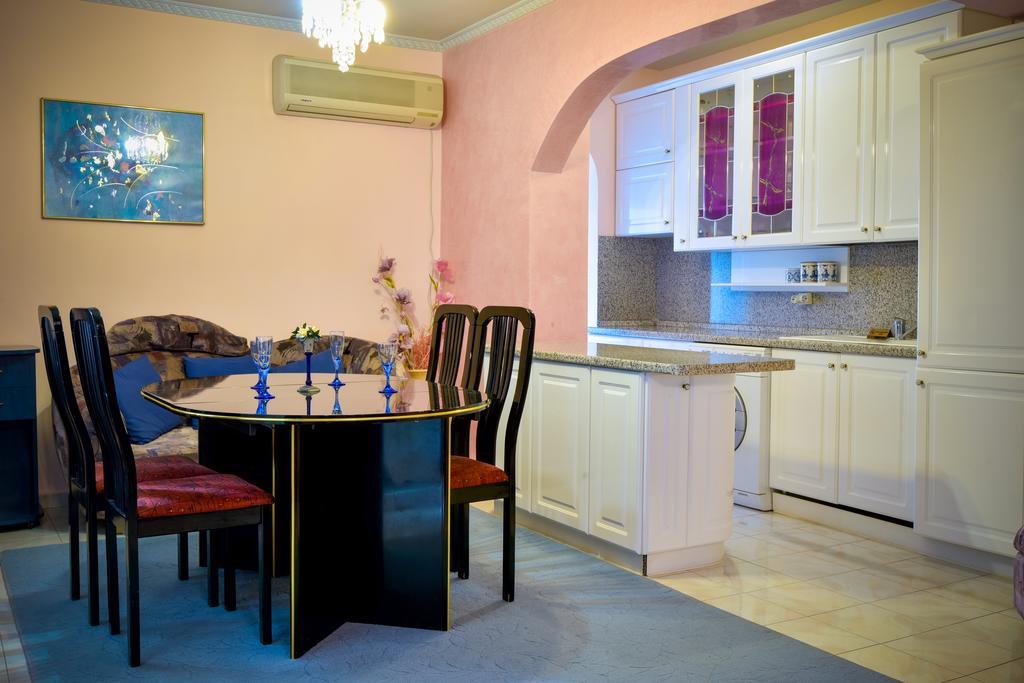 Apartment Elegance Стара-Загора Экстерьер фото